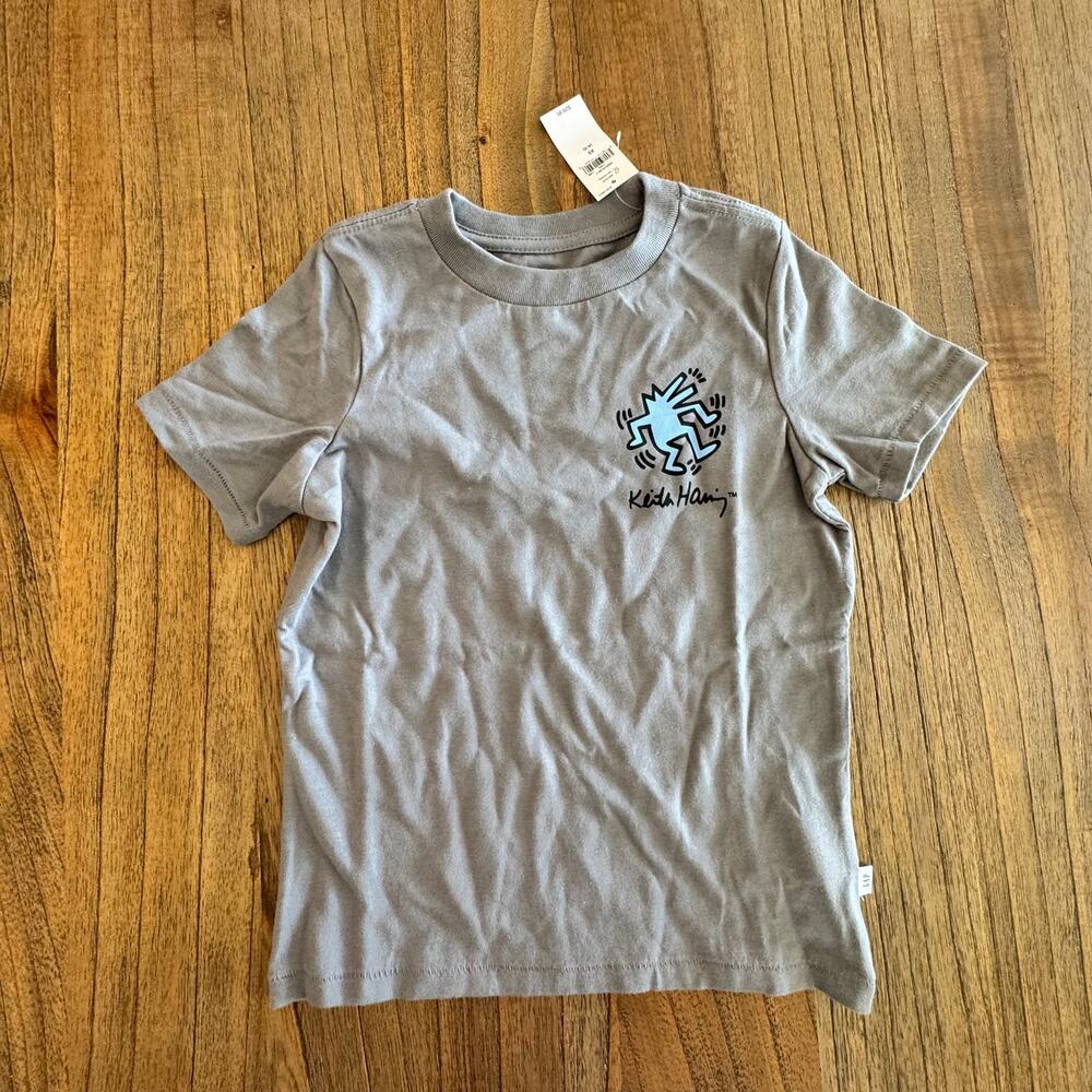 Gap Boys T-Shirt - Size XS (4-5)